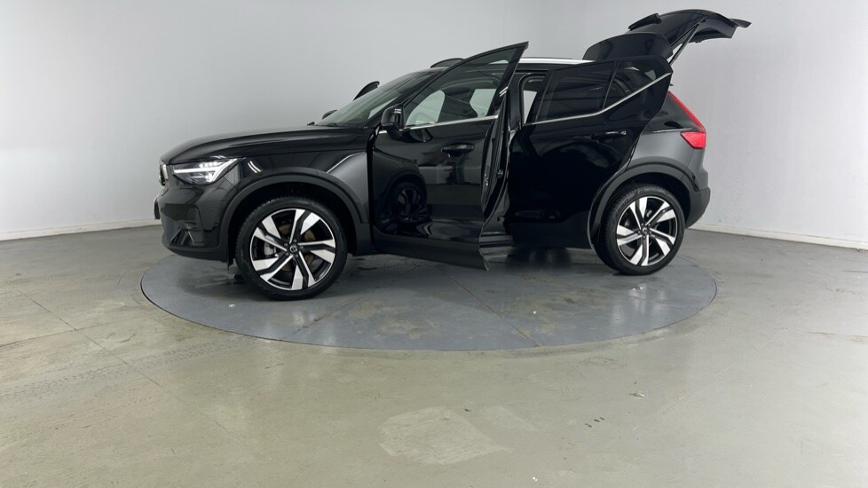 Used Volvo XC40 2025 for sale - 76146222: Photo 40