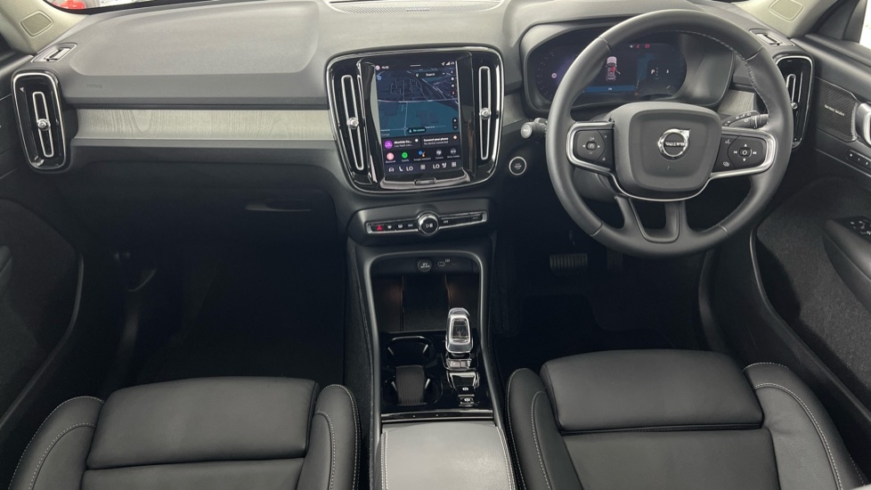 Used Volvo XC40 2025 for sale - 76146222: Photo 5