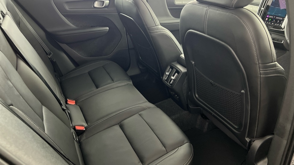 Used Volvo XC40 2025 for sale - 76146222: Photo 6