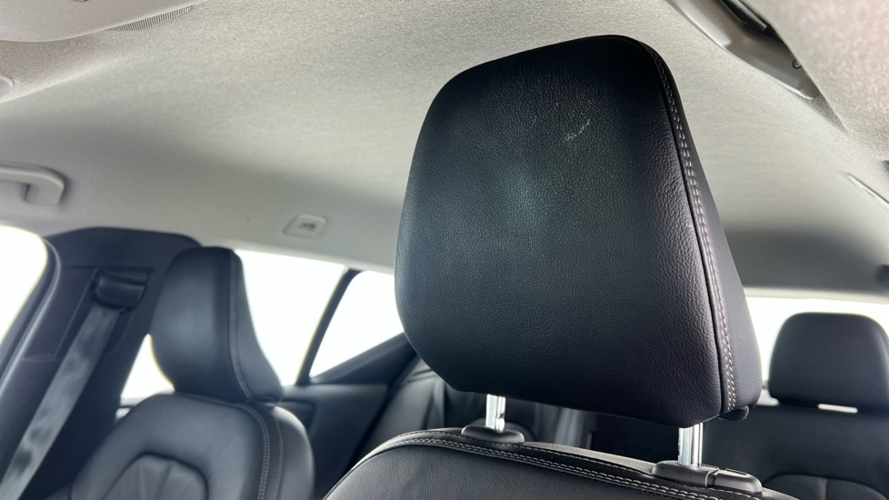 Used Volvo XC40 2021 for sale - 77406253: Photo 11