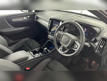 Used Volvo XC40 2024 for sale - 78929154: Photo