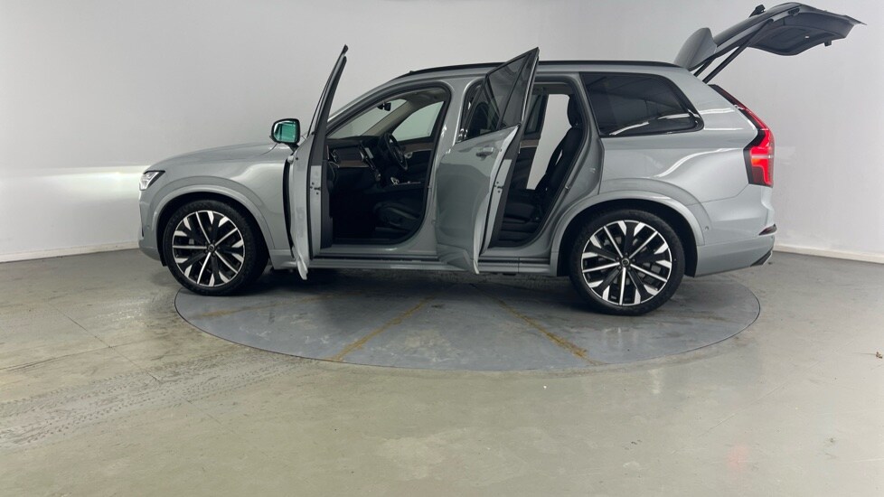 Used Volvo XC90 2025 for sale - 77360520: Photo 39