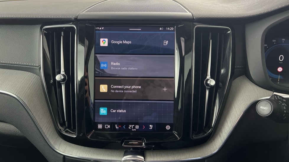 Used Volvo XC60 2025 for sale - 76773289: Photo 12