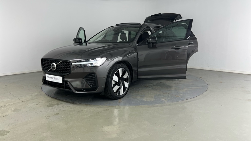 Used Volvo XC60 2025 for sale - 76773289: Photo 17