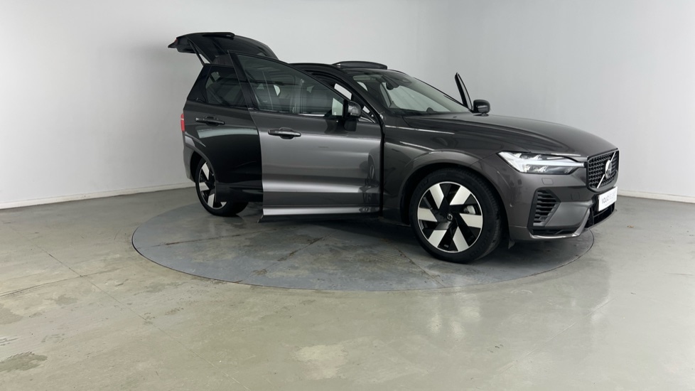 Used Volvo XC60 2025 for sale - 76773289: Photo 23