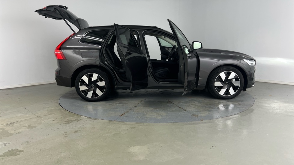 Used Volvo XC60 2025 for sale - 76773289: Photo 26