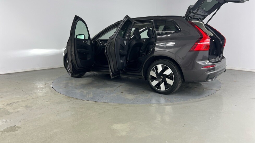 Used Volvo XC60 2025 for sale - 76773289: Photo 36