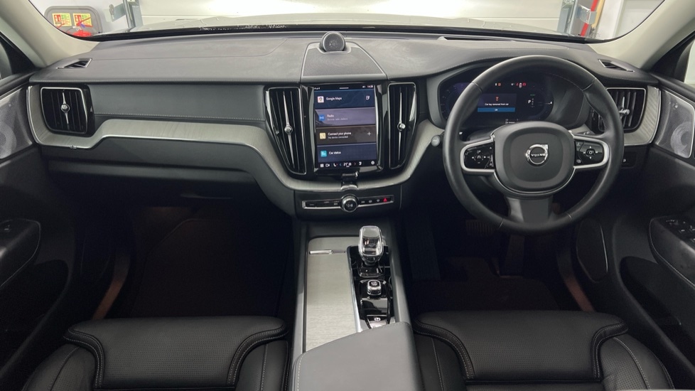 Used Volvo XC60 2025 for sale - 76773289: Photo 5