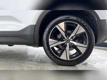 Used Volvo XC40 2021 for sale - 77799853: Photo