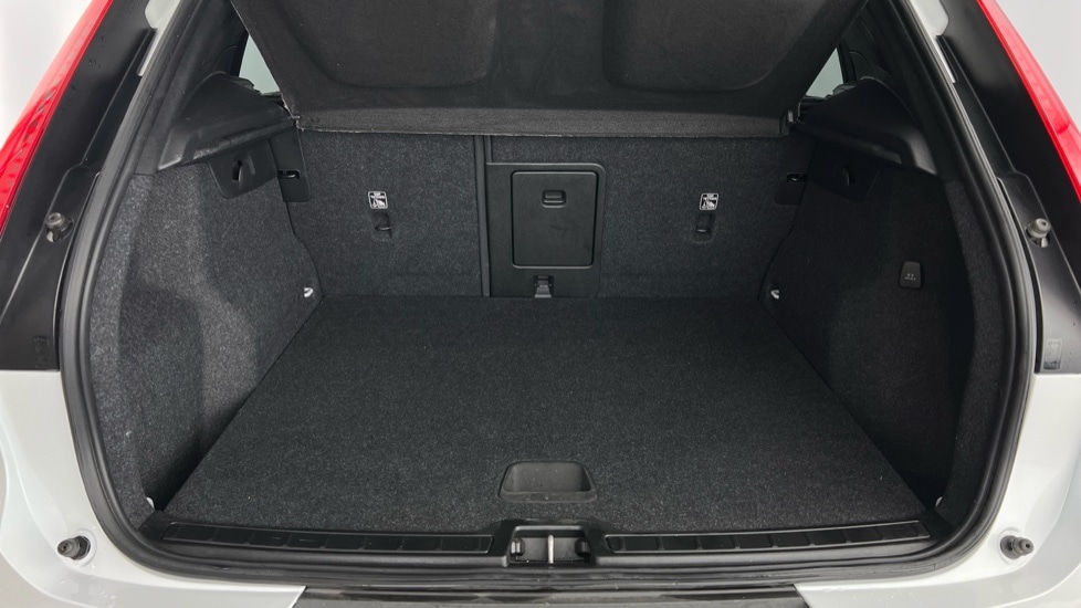 Used Volvo XC40 2021 for sale - 77799853: Photo 5