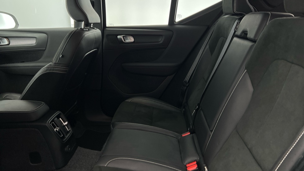 Used Volvo XC40 2021 for sale - 77799853: Photo 7