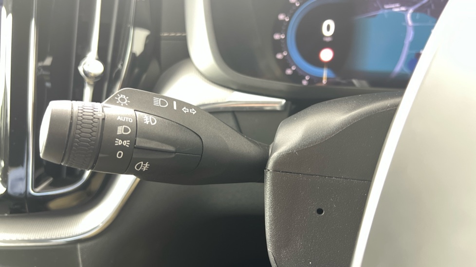 Used Volvo XC60 2021 for sale - 77339300: Photo 15