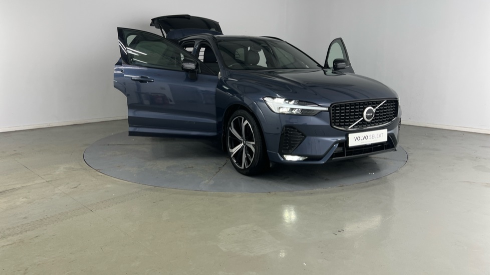 Used Volvo XC60 2021 for sale - 77339300: Photo 25