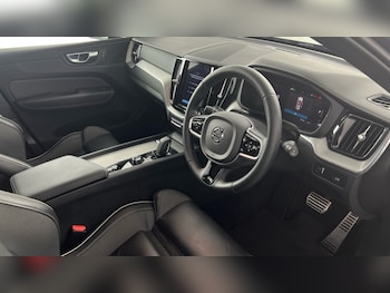 Used Volvo XC60 2021 for sale - 77339300: Photo