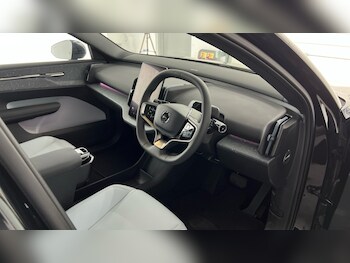 Used Volvo EX30 2025 for sale - 78080812: Photo