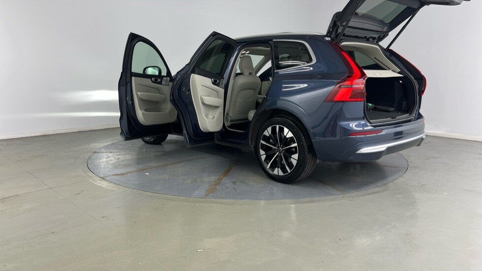 Used Volvo XC60 2025 for sale - 78000096: Photo 34