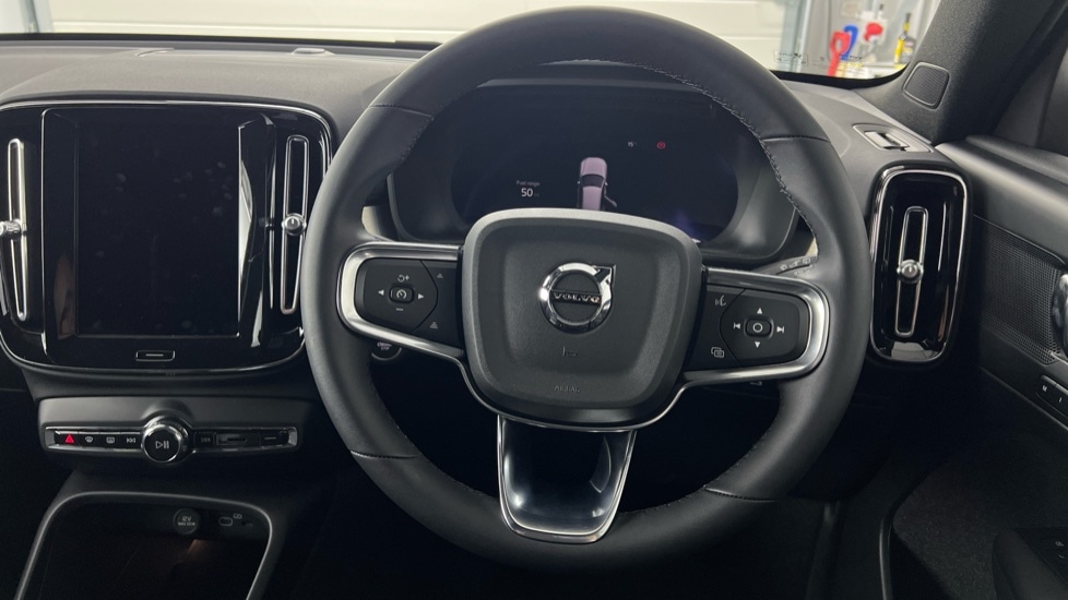 Used Volvo XC40 2026 for sale - 77316034: Photo 10