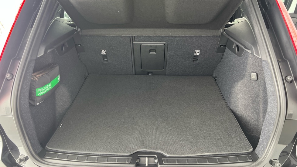 Used Volvo XC40 2026 for sale - 77316034: Photo 13