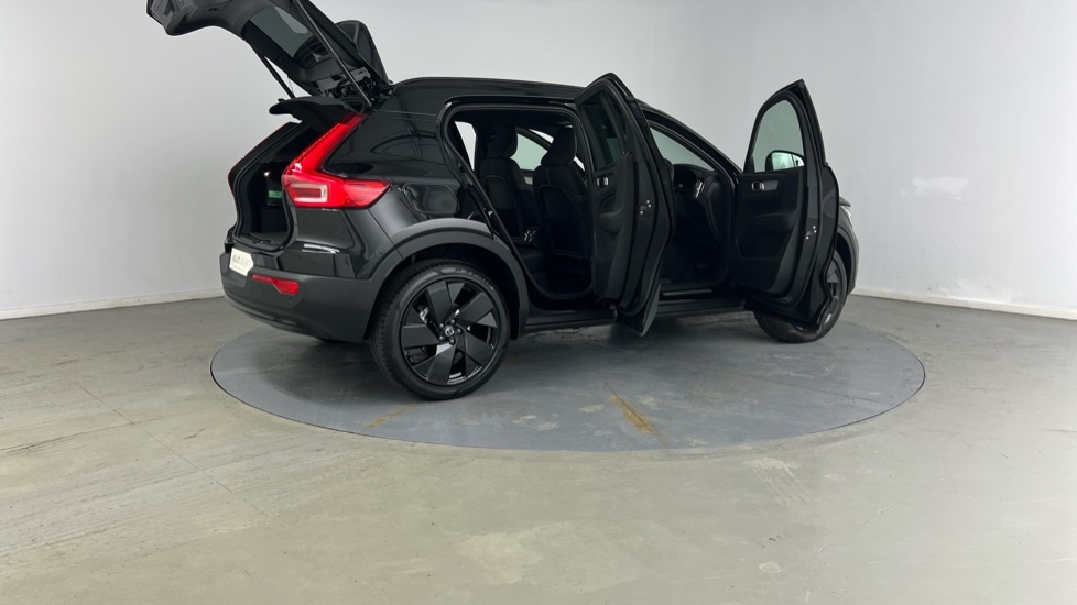 Used Volvo XC40 2026 for sale - 77316034: Photo 34