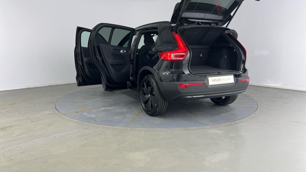 Used Volvo XC40 2026 for sale - 77316034: Photo 40