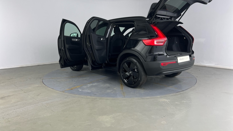 Used Volvo XC40 2026 for sale - 77316034: Photo 41