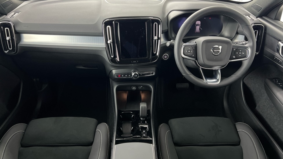 Used Volvo XC40 2026 for sale - 77316034: Photo 5