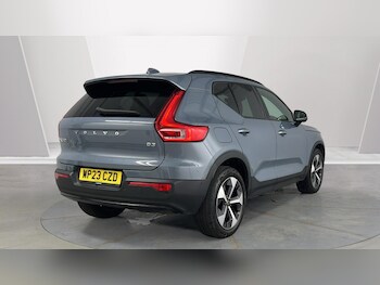 Used Volvo XC40 2023 for sale - 78320519: Photo