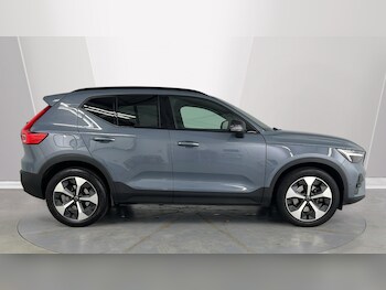 Used Volvo XC40 2023 for sale - 78320519: Photo