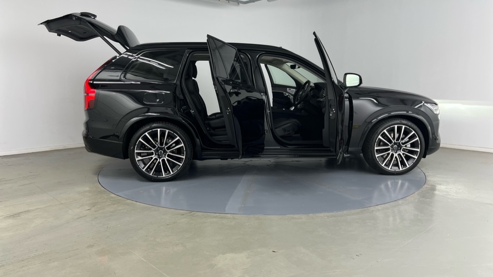 Used Volvo XC90 2025 for sale - 77256344: Photo 30