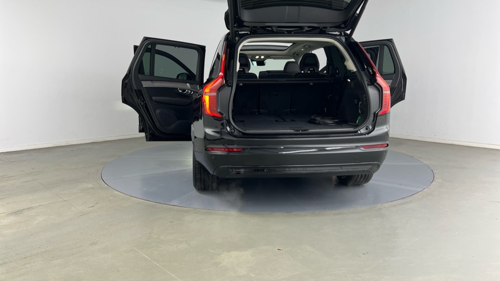 Used Volvo XC90 2025 for sale - 77256344: Photo 36