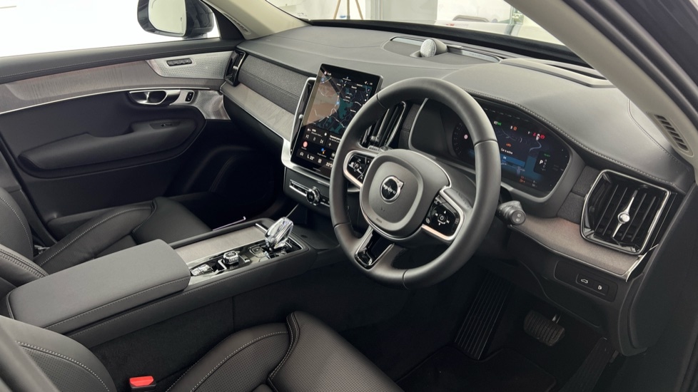 Used Volvo XC90 2025 for sale - 77256344: Photo 4