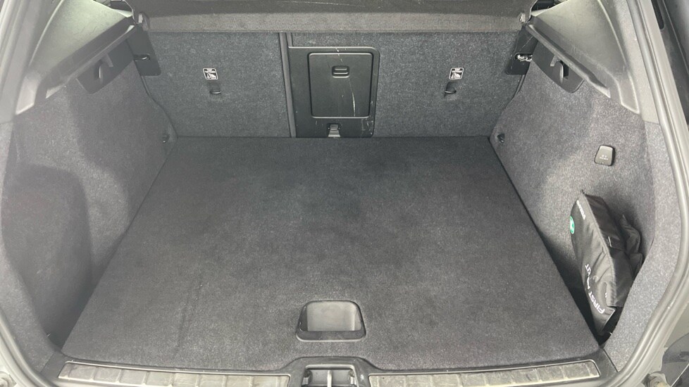 Used Volvo XC40 2021 for sale - 75828989: Photo 13