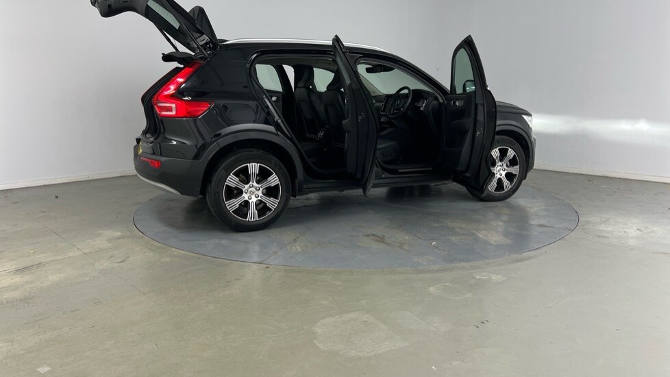 Used Volvo XC40 2021 for sale - 75828989: Photo 27