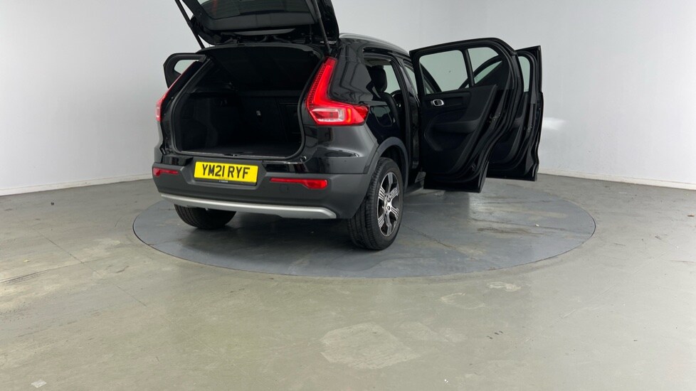 Used Volvo XC40 2021 for sale - 75828989: Photo 30