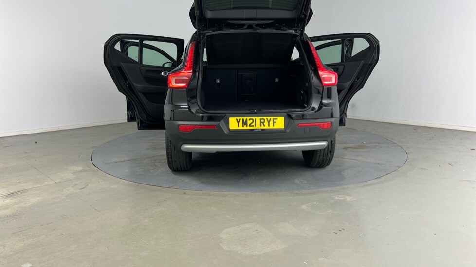 Used Volvo XC40 2021 for sale - 75828989: Photo 32