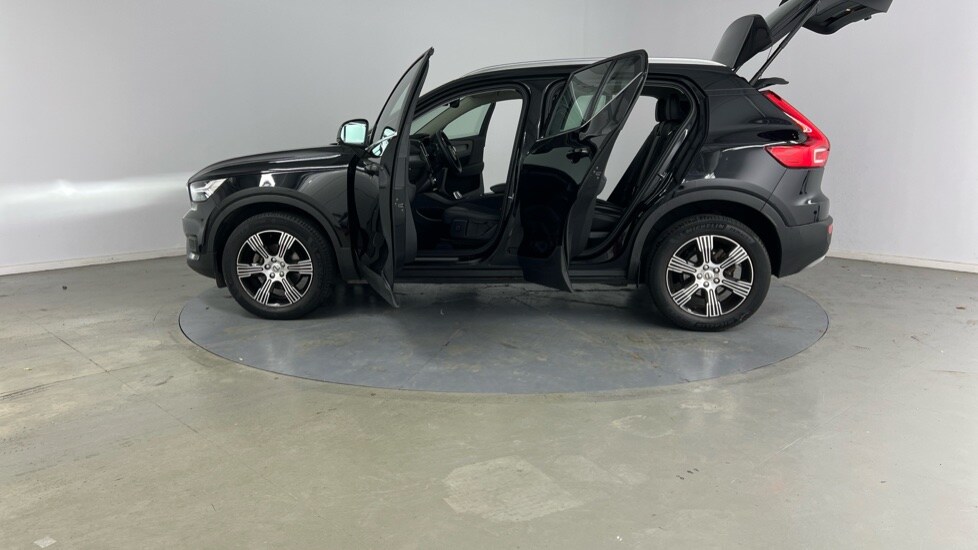 Used Volvo XC40 2021 for sale - 75828989: Photo 38