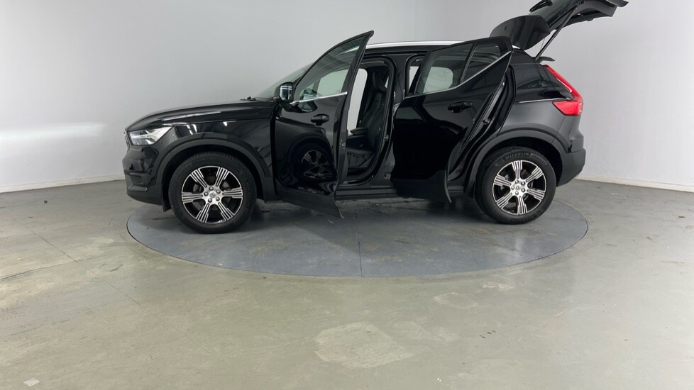 Used Volvo XC40 2021 for sale - 75828989: Photo 39
