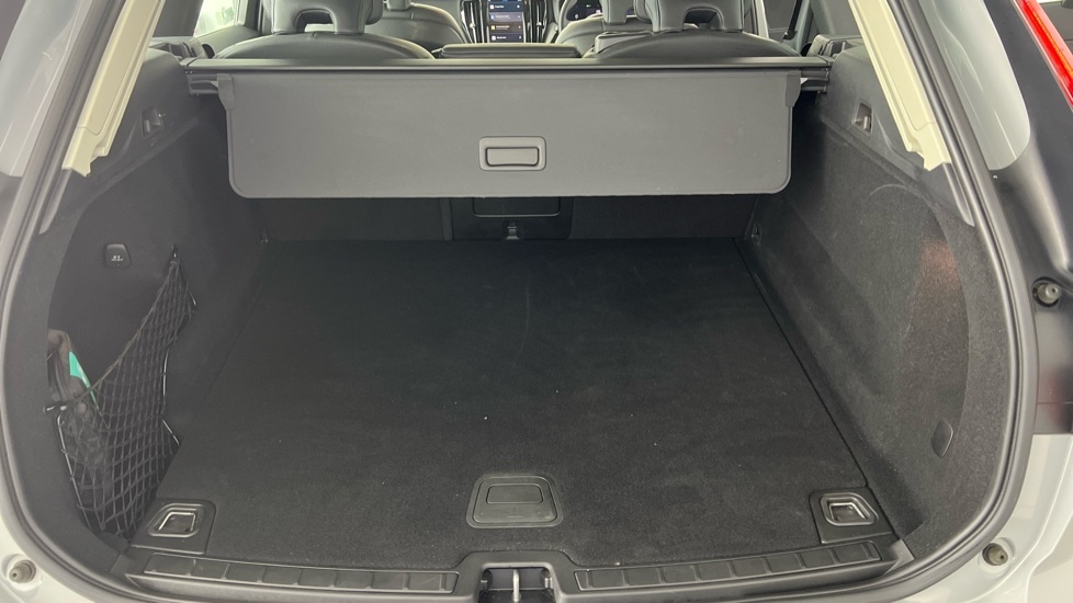 Used Volvo XC60 2023 for sale - 76851212: Photo 13