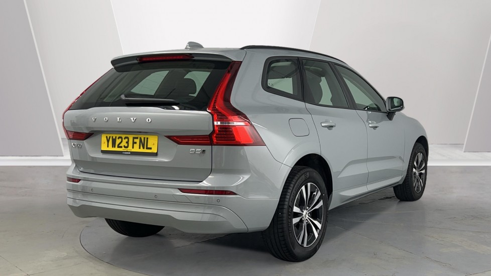 Used Volvo XC60 2023 for sale - 76851212: Photo 2