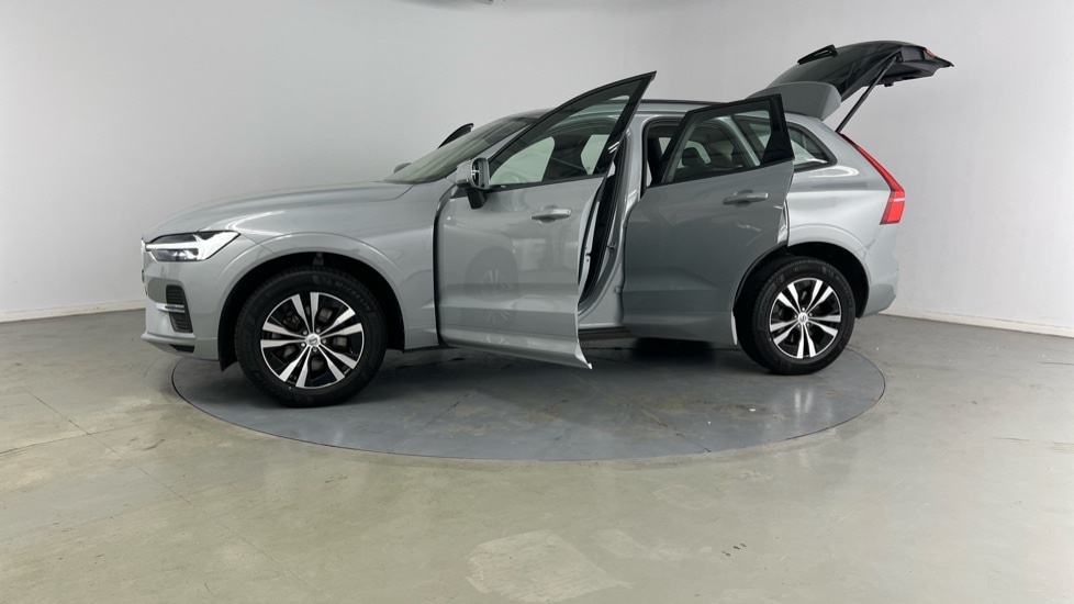 Used Volvo XC60 2023 for sale - 76851212: Photo 38