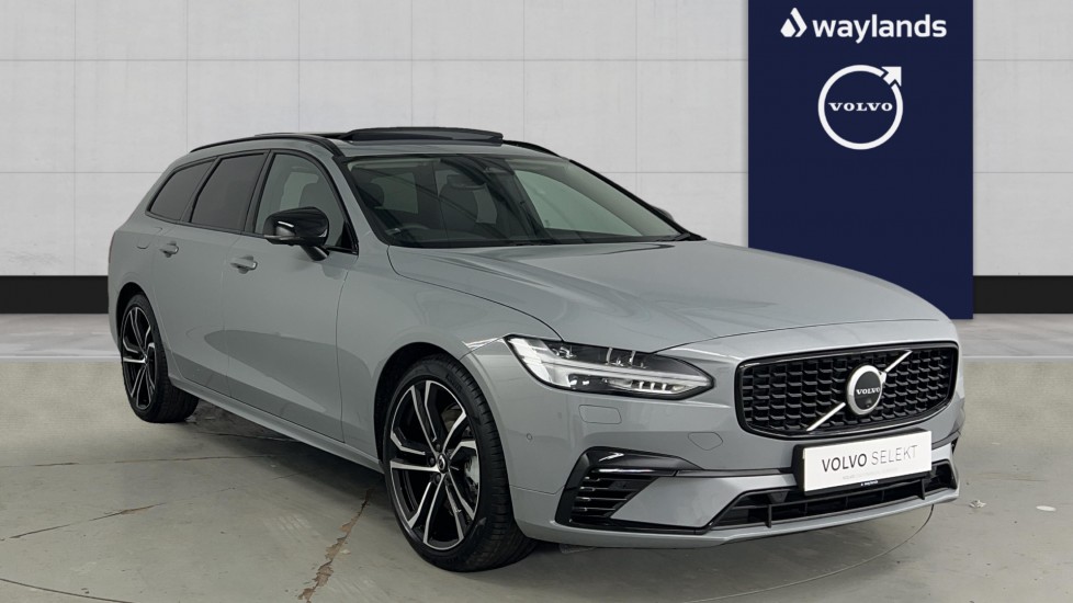 Used Volvo V90 2025 for sale - 76652471: Photo 1