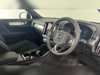 Used Volvo XC40 2025 for sale - 79663011: Photo
