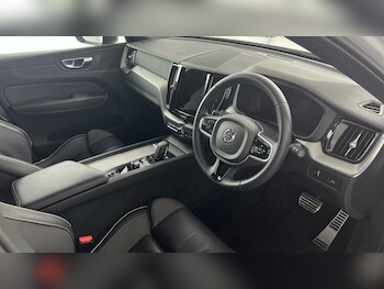 Used Volvo XC60 2021 for sale - 77218697: Photo