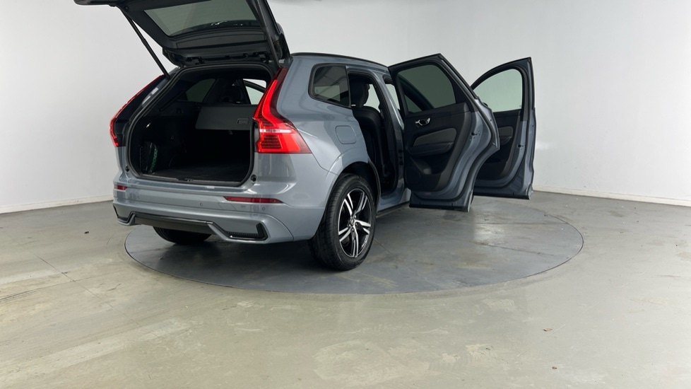 Used Volvo XC60 2021 for sale - 76379578: Photo 30