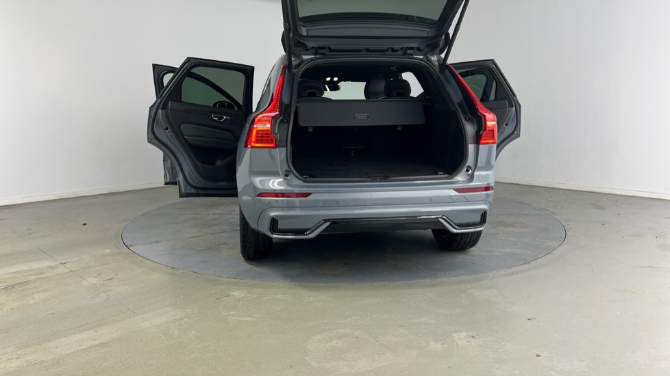 Used Volvo XC60 2021 for sale - 76379578: Photo 33