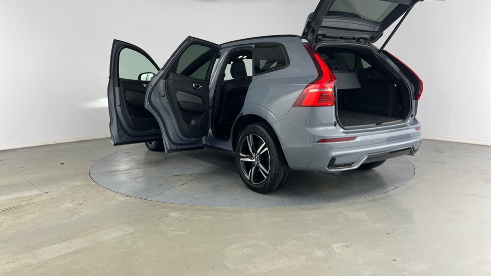 Used Volvo XC60 2021 for sale - 76379578: Photo 35