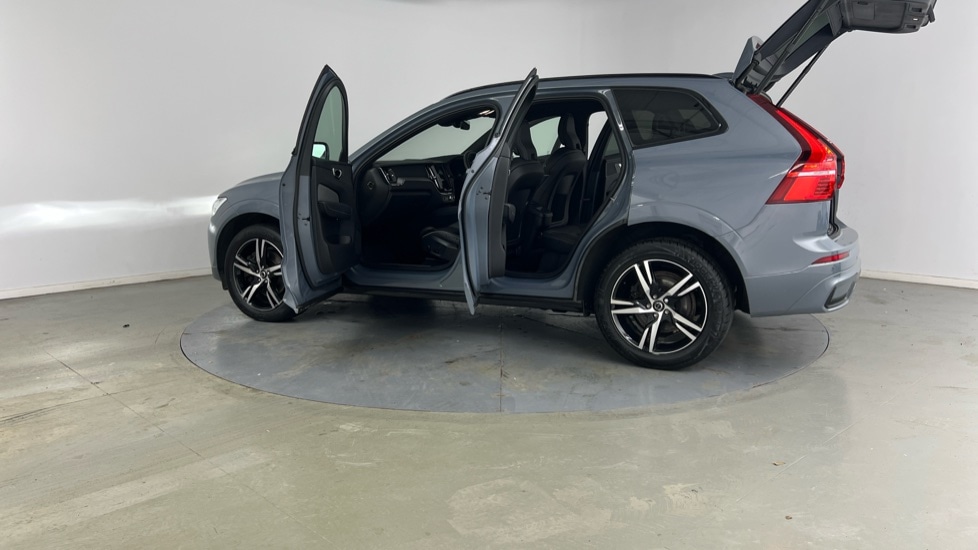 Used Volvo XC60 2021 for sale - 76379578: Photo 37