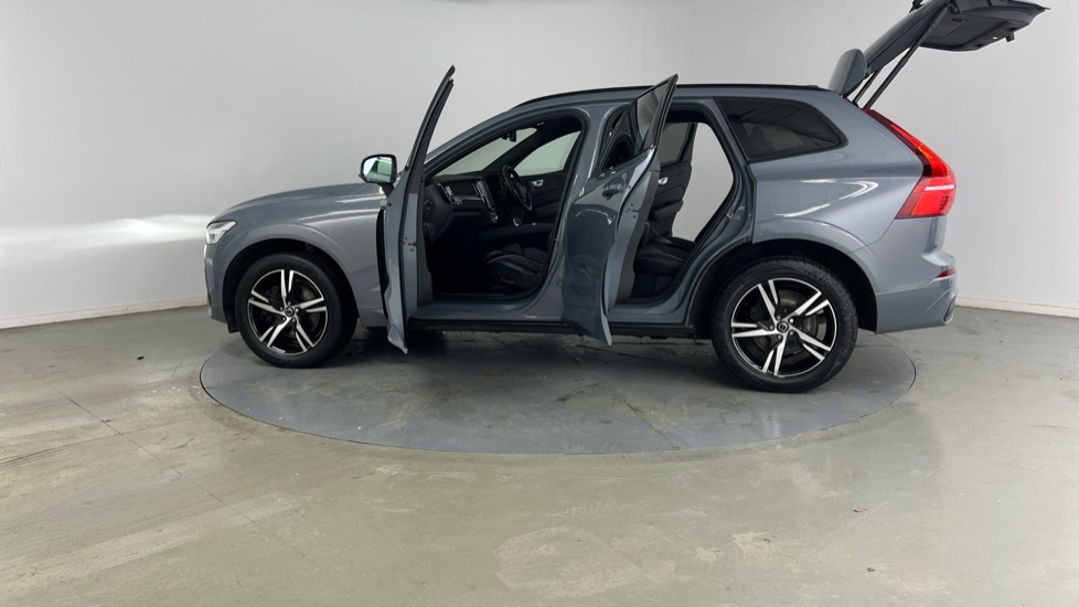 Used Volvo XC60 2021 for sale - 76379578: Photo 38