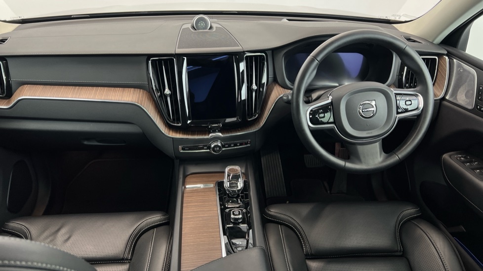 Used Volvo XC60 2023 for sale - 76595280: Photo 20