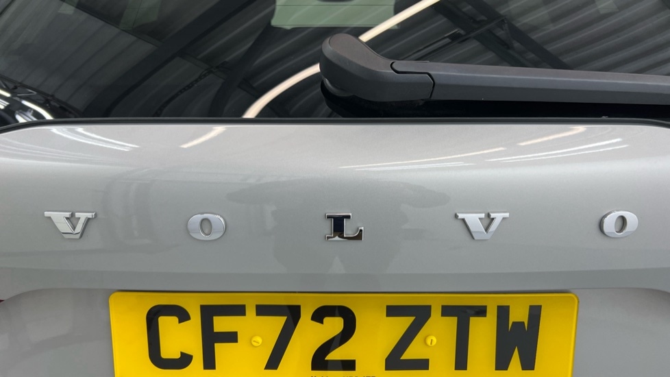 Used Volvo XC60 2023 for sale - 76595280: Photo 56